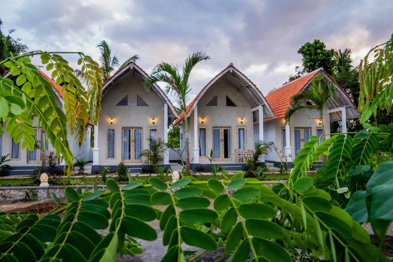 Kayu Kuning Cottage Toyapakeh Εξωτερικό φωτογραφία