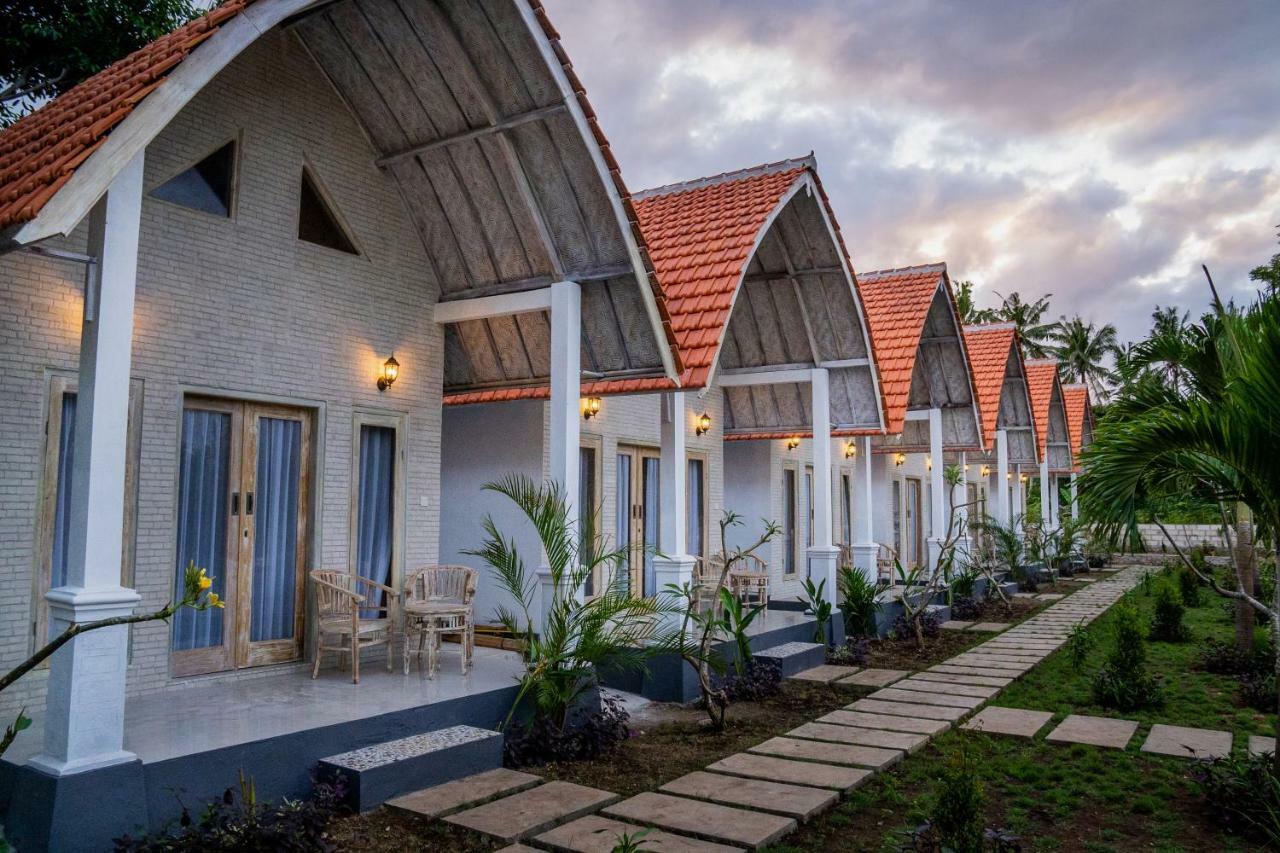 Kayu Kuning Cottage Toyapakeh Εξωτερικό φωτογραφία